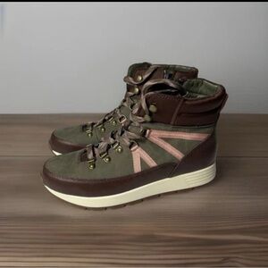 Alex Marie Boots Womens 9.5M Lace Up Hiking‎ Outdoors Leather Suede Ankle Shoes